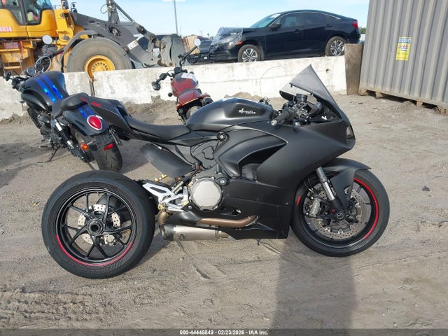 ZDMHAATW2RB015238 Ducati Panigale V2