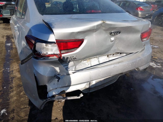 3KPA24AB9JE053830 KIA RIO S