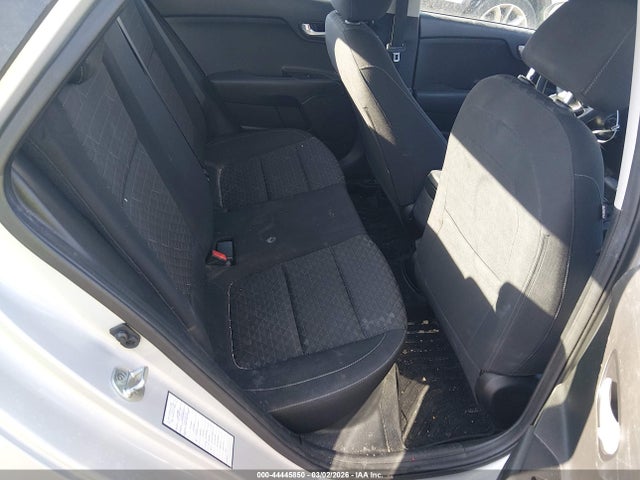 3KPA24AB9JE053830 KIA RIO S