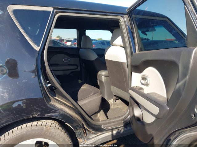Aukcja sprzedaży 2018 Kia Soul, vin: KNDJN2A26J7584558, numer aukcji: 44445854