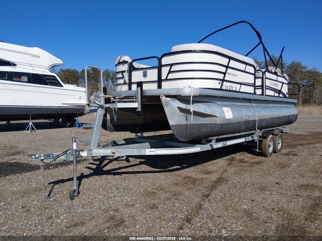 Продаж на аукціоні авто 2021 Sweetwater Boat And Trailer, vin: GDY62339G121, номер лоту: 44445892