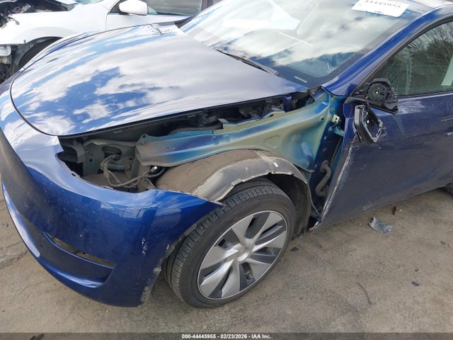 Продаж на аукціоні авто 2023 Tesla Model Y Awd/long Range Dual Motor All-wheel Drive, vin: 7SAYGDEE5PA026258, номер лоту: 44445955