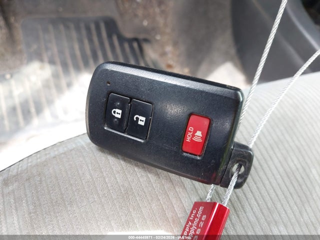 2012 TOYOTA PRIUS C JTDKDTB32C1019928 Photo 10