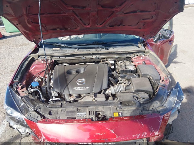 3MZBN1V3XJM244396 Mazda Mazda3 Touring