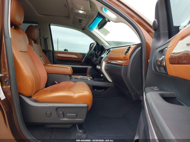 5TFAW5F15FX474705 Toyota Tundra 1794 5.7l V8