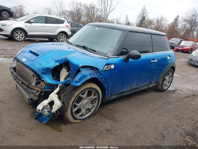 2008 MINI COOPER S WMWMF73508TT92548 Photo 1