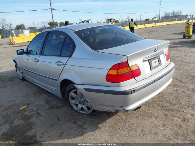 Aukcja sprzedaży 2003 Bmw 325i, vin: WBAET37433NJ40815, numer aukcji: 44446085
