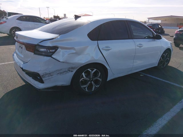 KIA Forte Lxs 2021 3KPF24AD7ME308809 Image 4