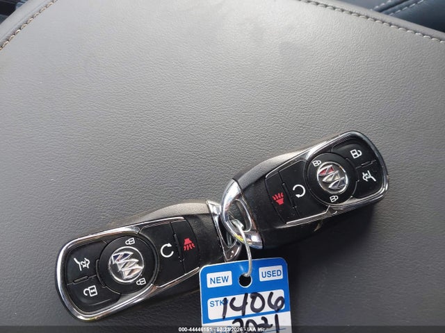 Продаж на аукціоні авто 2021 Buick Enclave Awd Premium, vin: 5GAEVBKW9MJ209727, номер лоту: 44446151