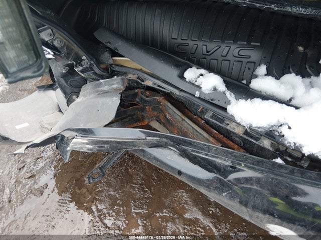 Honda Civic Lx 2018 2HGFC2F53JH588667 Image 18