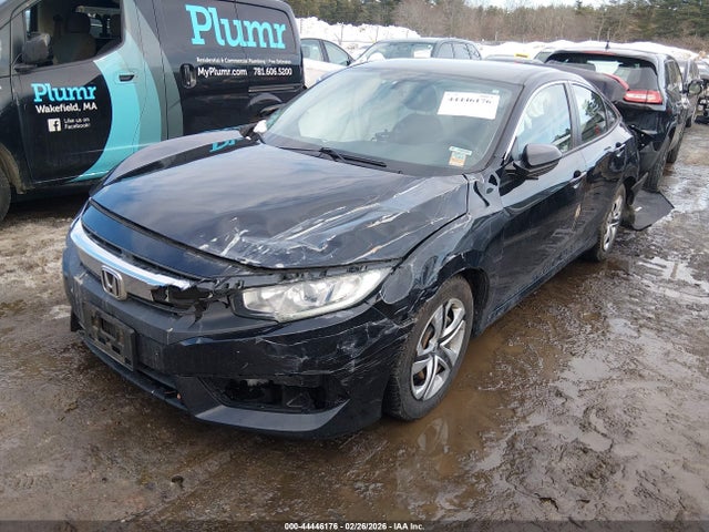 Honda Civic Lx 2018 2HGFC2F53JH588667 Image 2