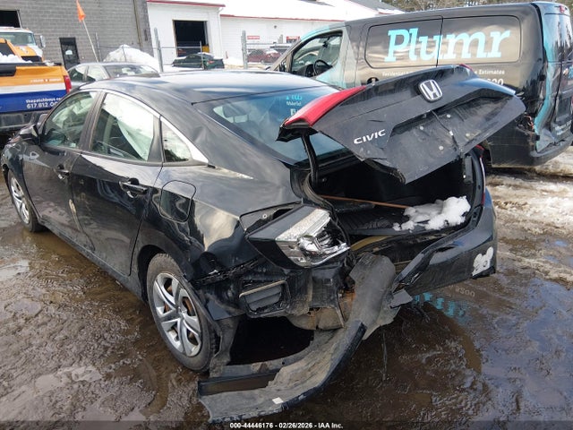 Honda Civic Lx 2018 2HGFC2F53JH588667 Image 3