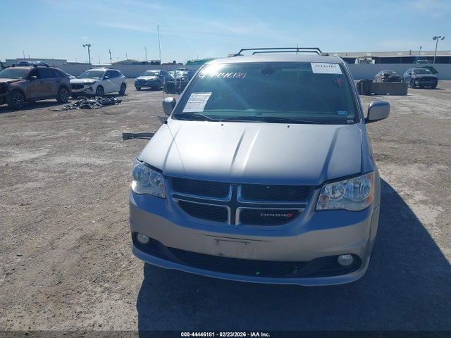 Продажа на аукционе авто 2019 Dodge Grand Caravan Sxt, vin: 2C4RDGCG6KR620745, номер лота: 44446181