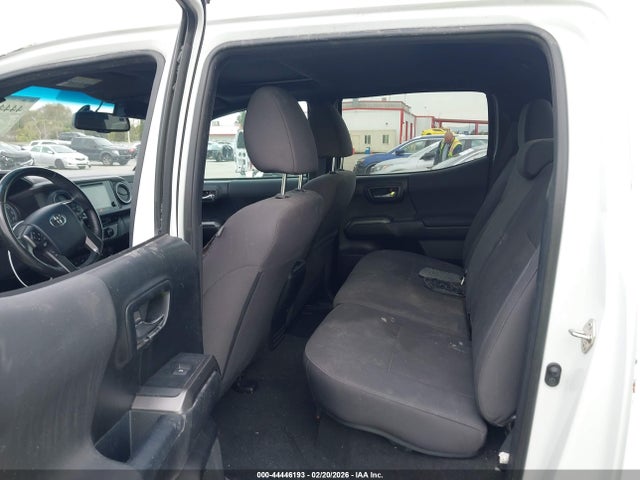 5TFAZ5CNXHX045044 Toyota Tacoma