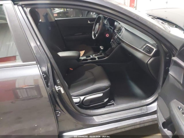 2017 KIA OPTIMA 5XXGT4L34HG172156 Photo 4