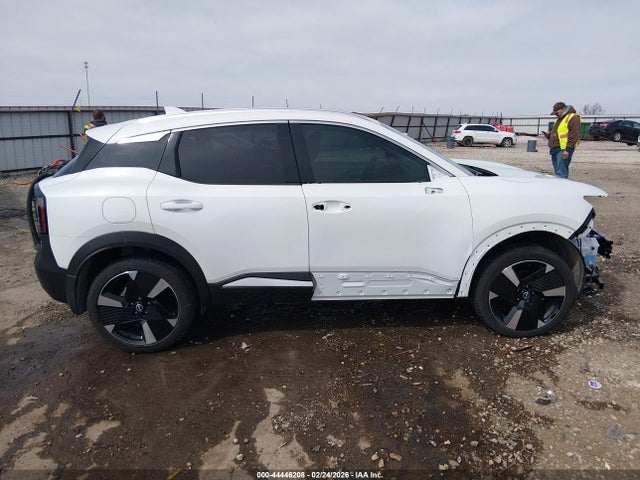 3N8AP6DAXSL329367 Nissan Kicks Sr Fwd