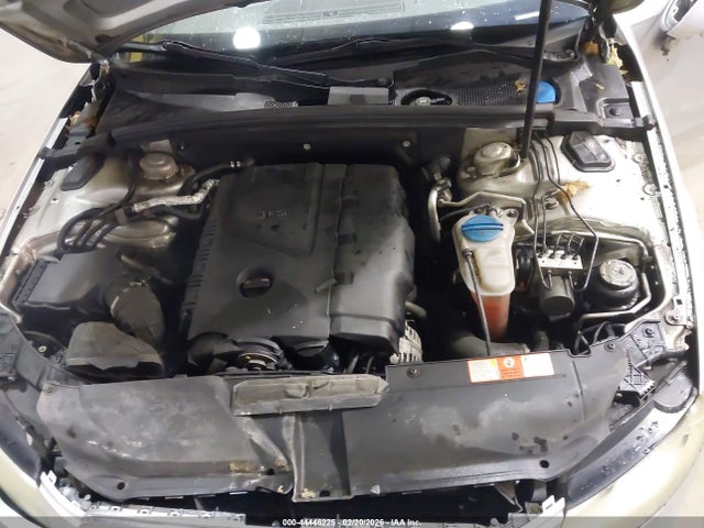 44446225 :رقم المزاد ، WAUSFAFL7AA041166 vin ، 2010 Audi A4 2.0t Premium مزاد بيع