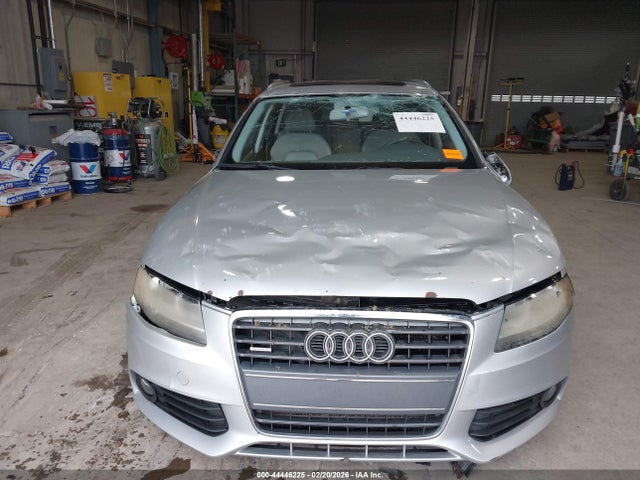 44446225 :رقم المزاد ، WAUSFAFL7AA041166 vin ، 2010 Audi A4 2.0t Premium مزاد بيع