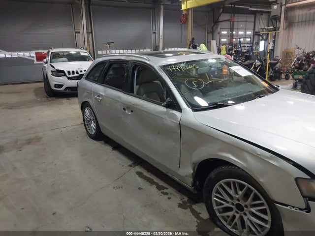 44446225 :رقم المزاد ، WAUSFAFL7AA041166 vin ، 2010 Audi A4 2.0t Premium مزاد بيع