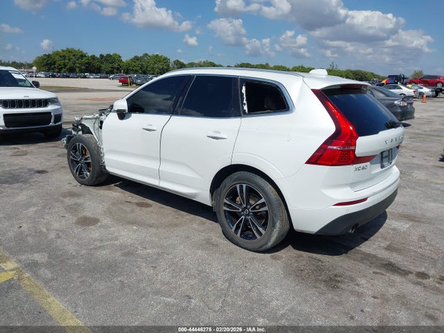 2021 VOLVO XC60 YV4102RK8M1793730 Photo 2