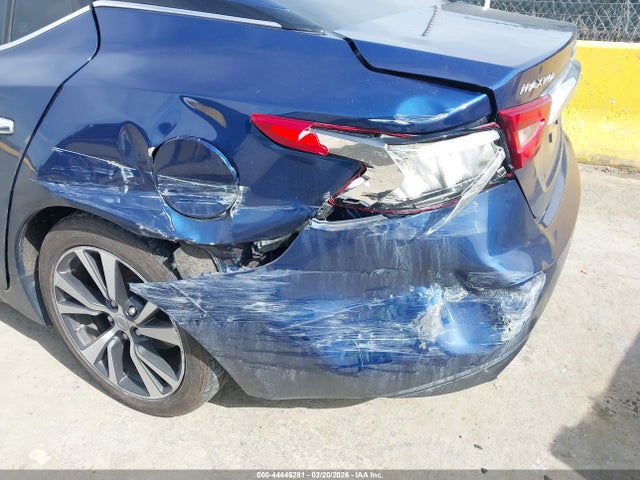 1N4AA6AP0HC373412 Nissan Maxima 3.5 S