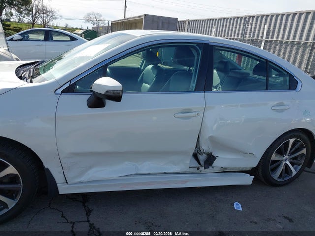 Subaru Legacy 2.5i Limited 2016 4S3BNBL65G3010795 Image 6