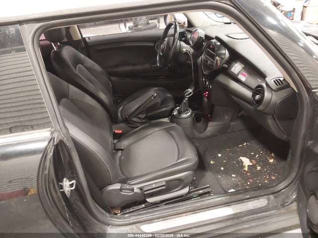 2016 MINI HARDTOP WMWXP5C51G2D13720 Photo 4