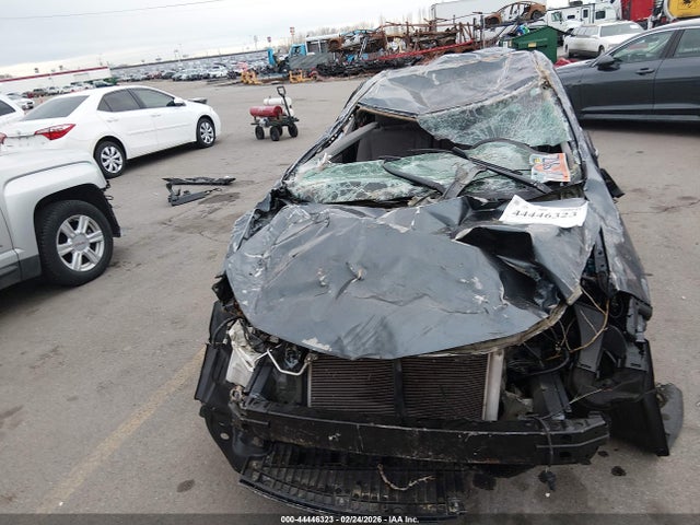 2T1BURHE9GC680210 Toyota COROLLA LE