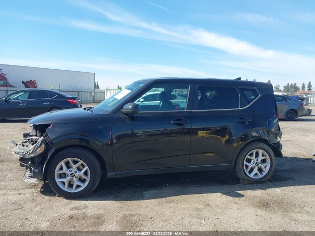 KNDJ23AU0M7776238 KIA SOUL S