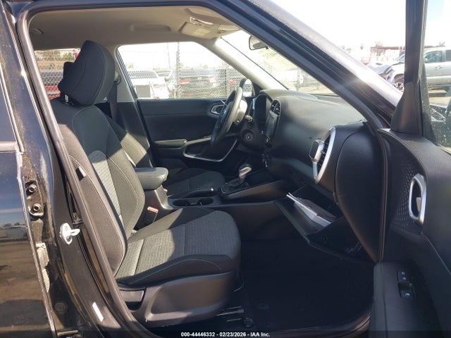 KNDJ23AU0M7776238 KIA SOUL S