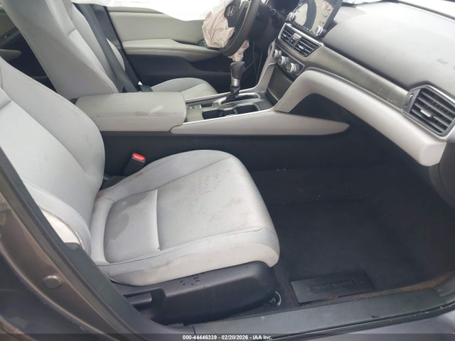 1HGCV1F12KA065354 Honda ACCORD LX