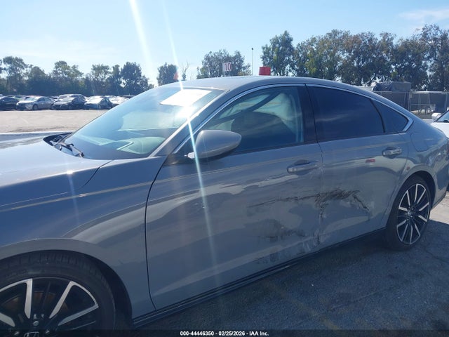 1HGCY2F89PA035026 Honda Accord Hybrid Touring