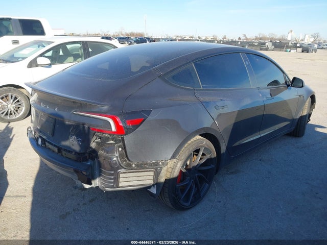 2025 TESLA MODEL 3 5YJ3E1ETXSF005671 Photo 3