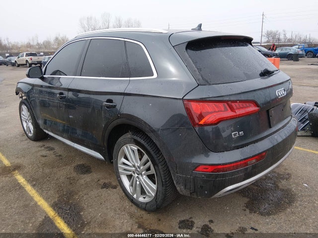 WA1BNAFY0J2067873 Audi Q5 2.0t Premium/2.0t Tech Premium