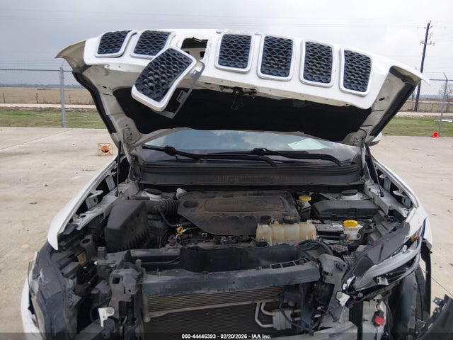 1C4PJLDB5LD504727 Jeep Cherokee Limited Fwd