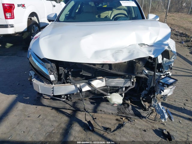 2018 HONDA CLARITY PLUG-IN HYBRID JHMZC5F31JC020320 Photo 5