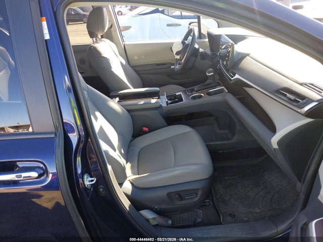 Toyota SIENNA XLE 2023 5TDYRKEC6PS153299 Image 5
