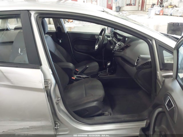 Ford FIESTA SE 2016 3FADP4BJ0GM104947 Image 5