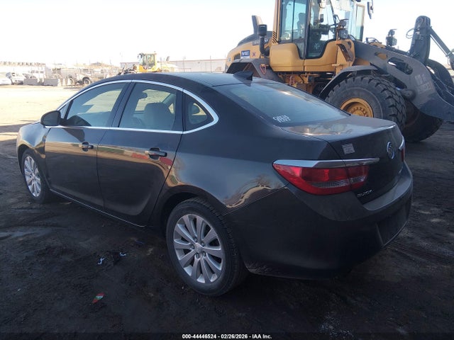 44446524 :رقم المزاد ، 1G4PP5SK1F4197831 vin ، 2015 Buick Verano مزاد بيع