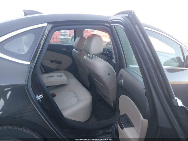 44446524 :رقم المزاد ، 1G4PP5SK1F4197831 vin ، 2015 Buick Verano مزاد بيع