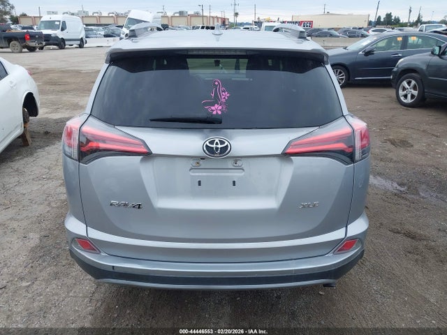 Toyota Rav4 Xle 2017 2T3WFREV5HW348708 Image 16