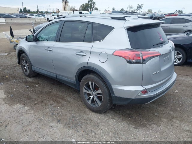 Toyota Rav4 Xle 2017 2T3WFREV5HW348708 Image 3