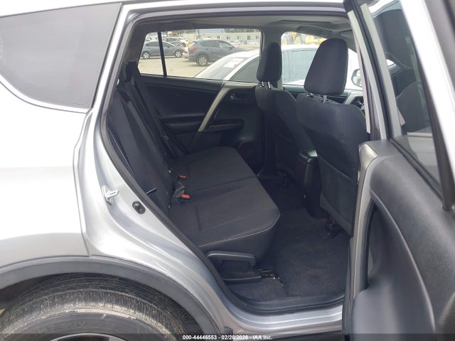 Toyota Rav4 Xle 2017 2T3WFREV5HW348708 Image 8