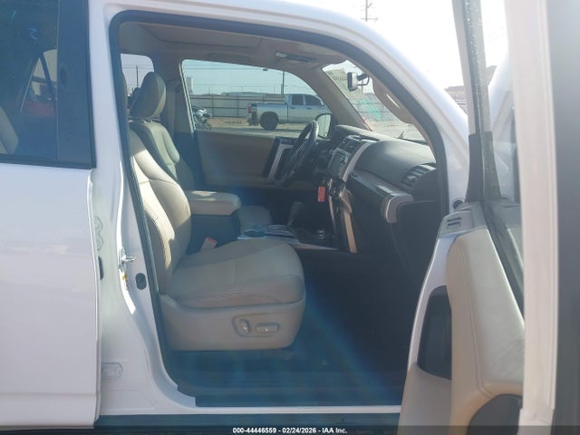 Toyota 4runner Sr5 Premium 2018 JTEBU5JR0J5552007 Image 5