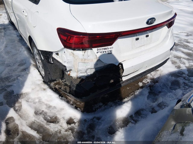 3KPF24AD2KE022847 KIA FORTE FE