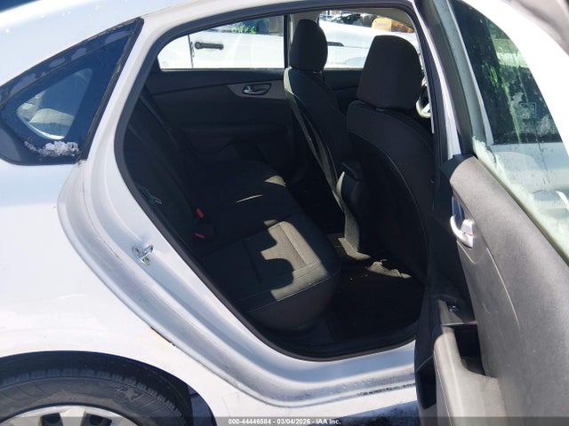 3KPF24AD2KE022847 KIA FORTE FE