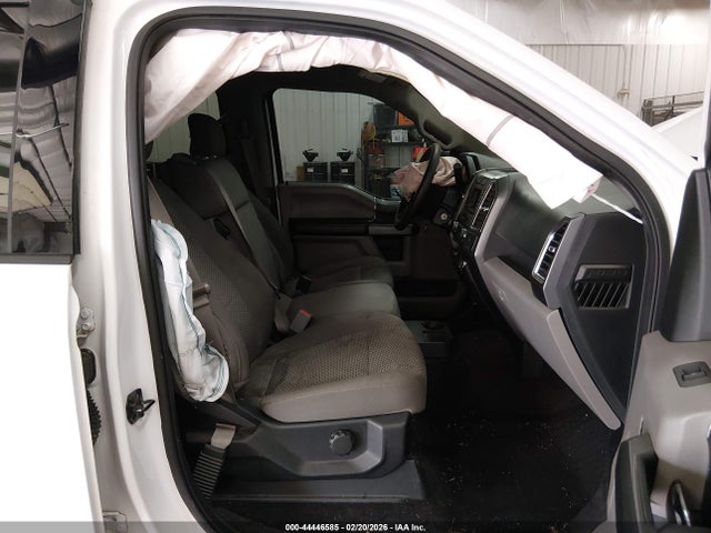 1FTEW1E81GKD45383 Ford F-150 Xlt