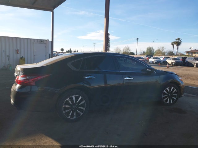 1N4AL3AP2JC240309 Nissan Altima 2.5 Sl