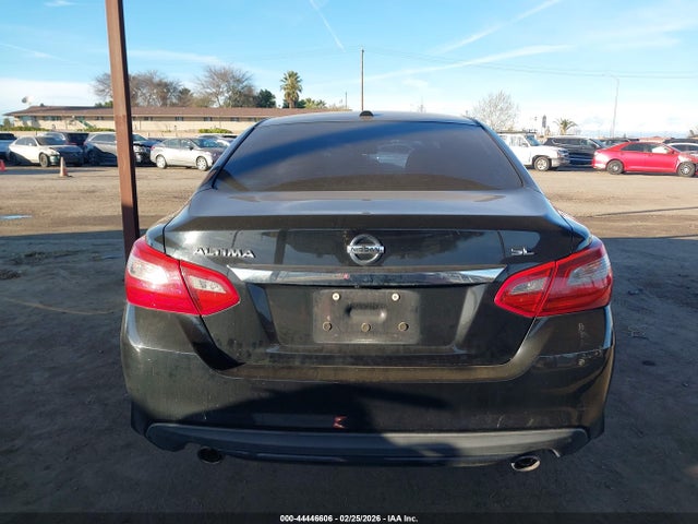 1N4AL3AP2JC240309 Nissan Altima 2.5 Sl