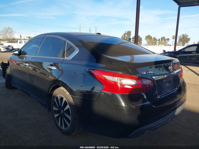 2018 NISSAN ALTIMA 1N4AL3AP2JC240309 Photo 2